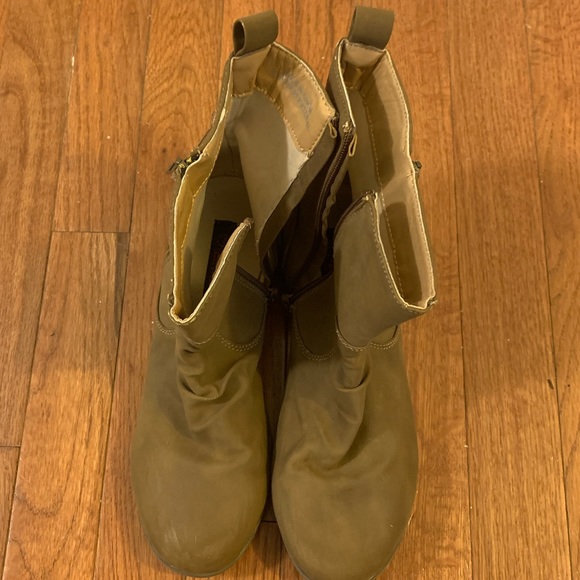 Zip Up Ankle Booties - Picture 12 of 13